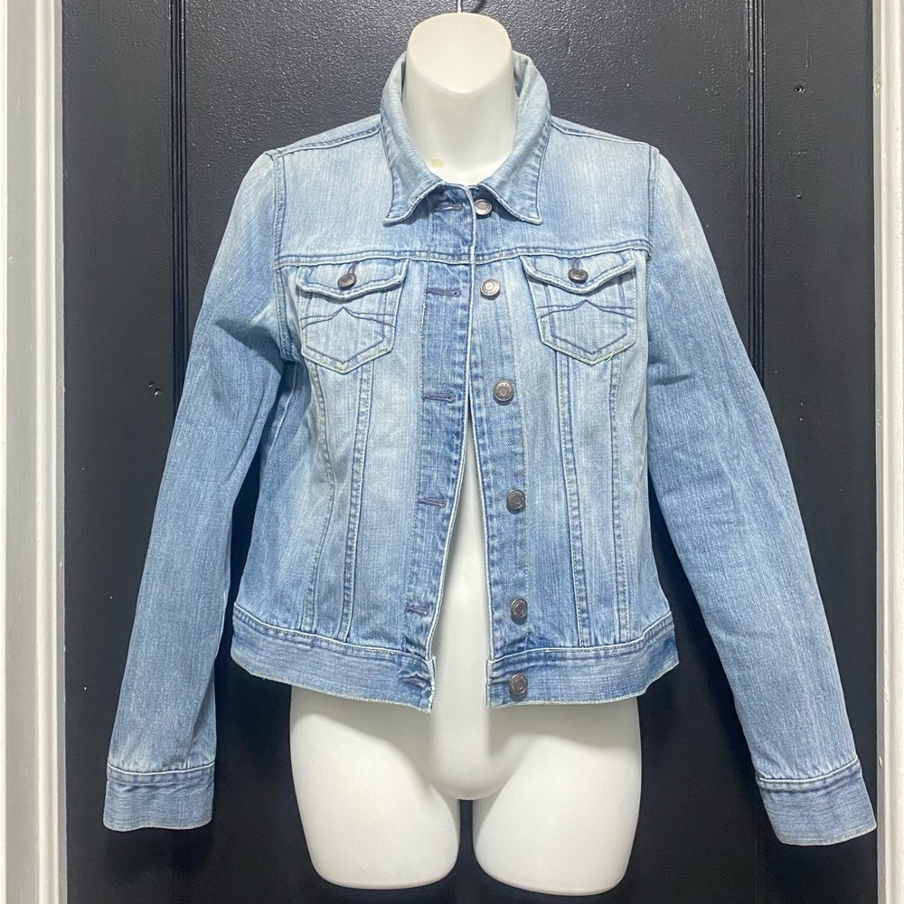 Vintage Old Navy Classic Blue Denim Jacket - Picture 2 of 6